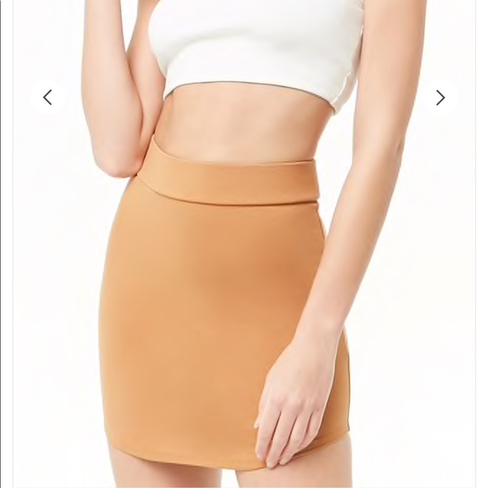 MUST GO 🌼 FOREVER 21 Bodycon Mini Skirt